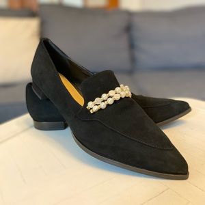 SOLD - Marc Fisher Women's Kneel Black Suede Leather Loafer Flat Size 9